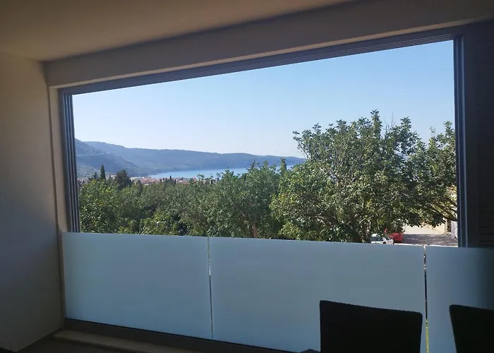 M&d Appartments アパート コミジャ